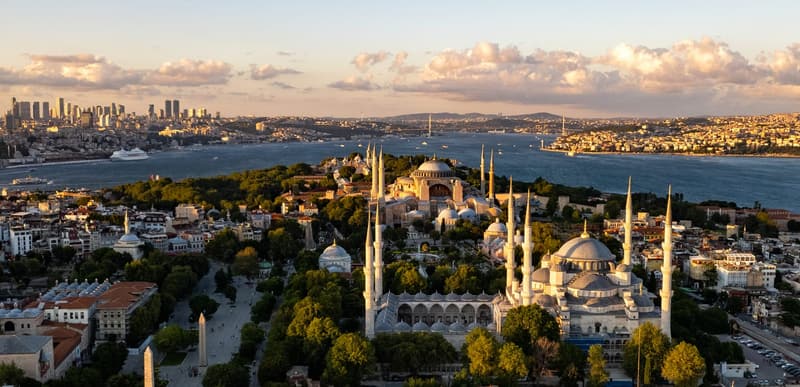 Yeni Parti Beyoğlu İlçe Başkanlığı açıldı: "İlk seçimde iktidar olacağız"
